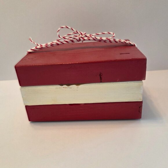 Rustic Holiday Wooden Block Décor – Hot Cocoa, Marshmallow, Peppermint – Handpai - Picture 5 of 9